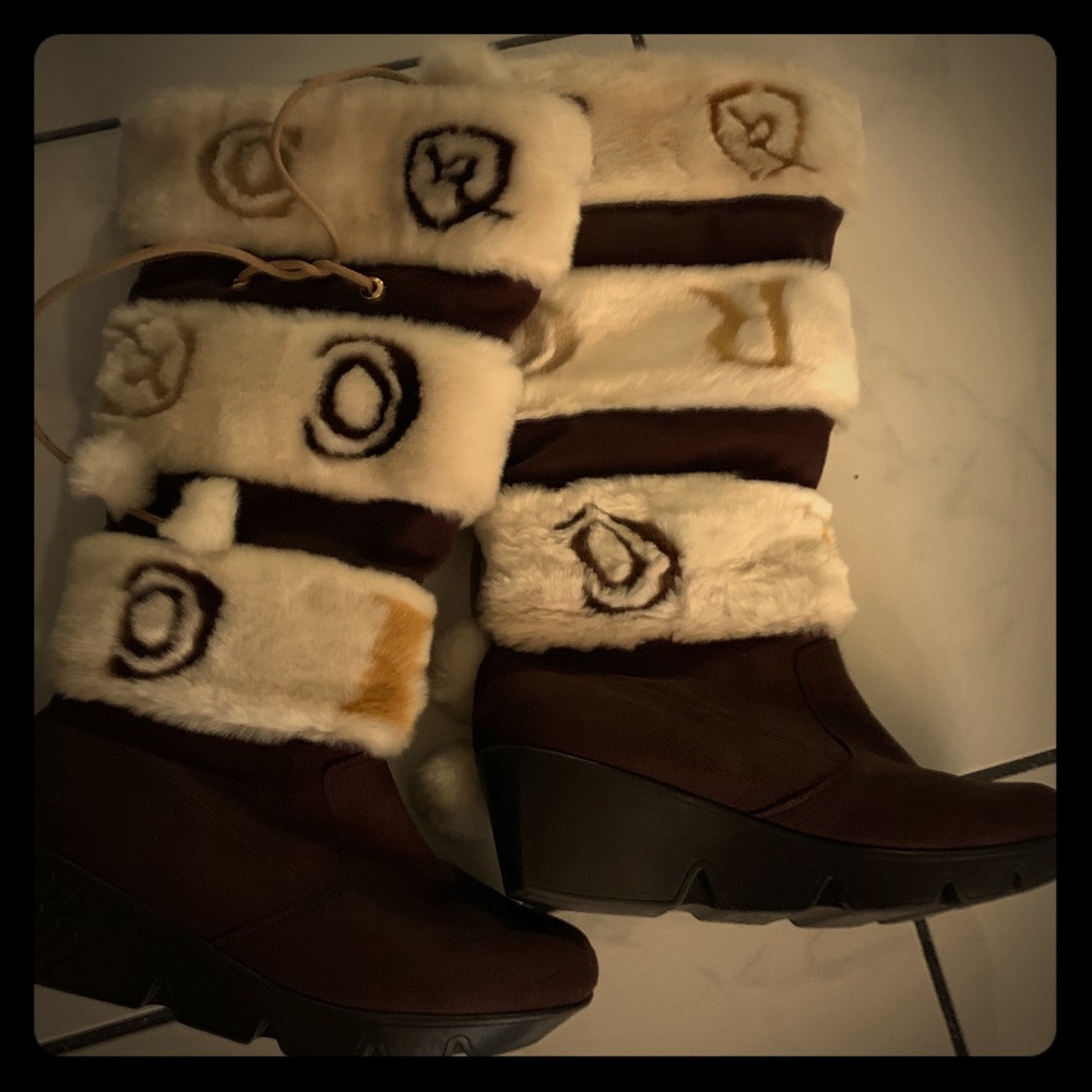 Ladies Rocawear boots size 10